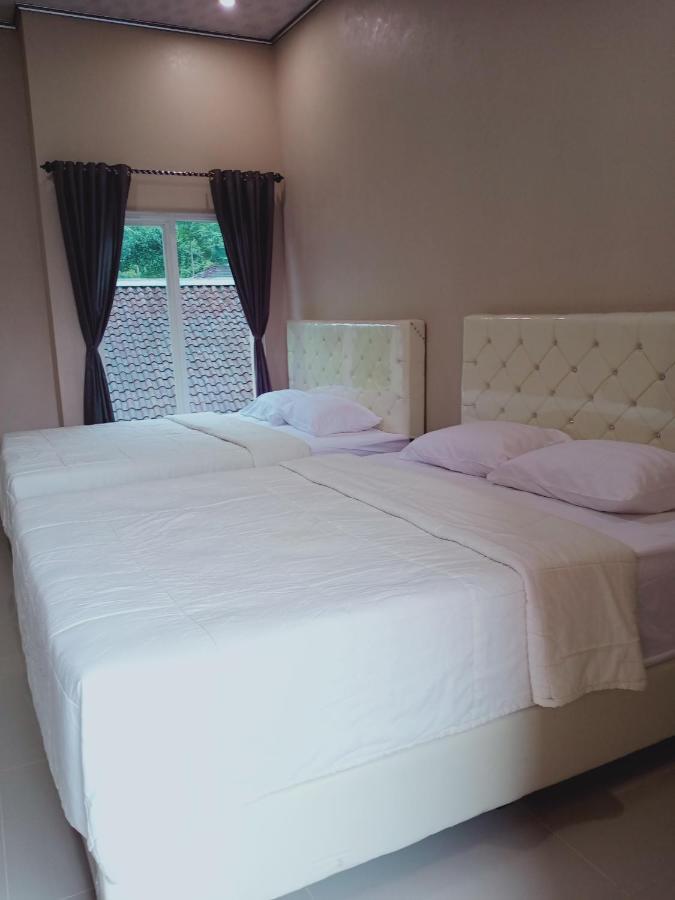 Villa Pringgitan Tawangmangu Ngoại thất bức ảnh